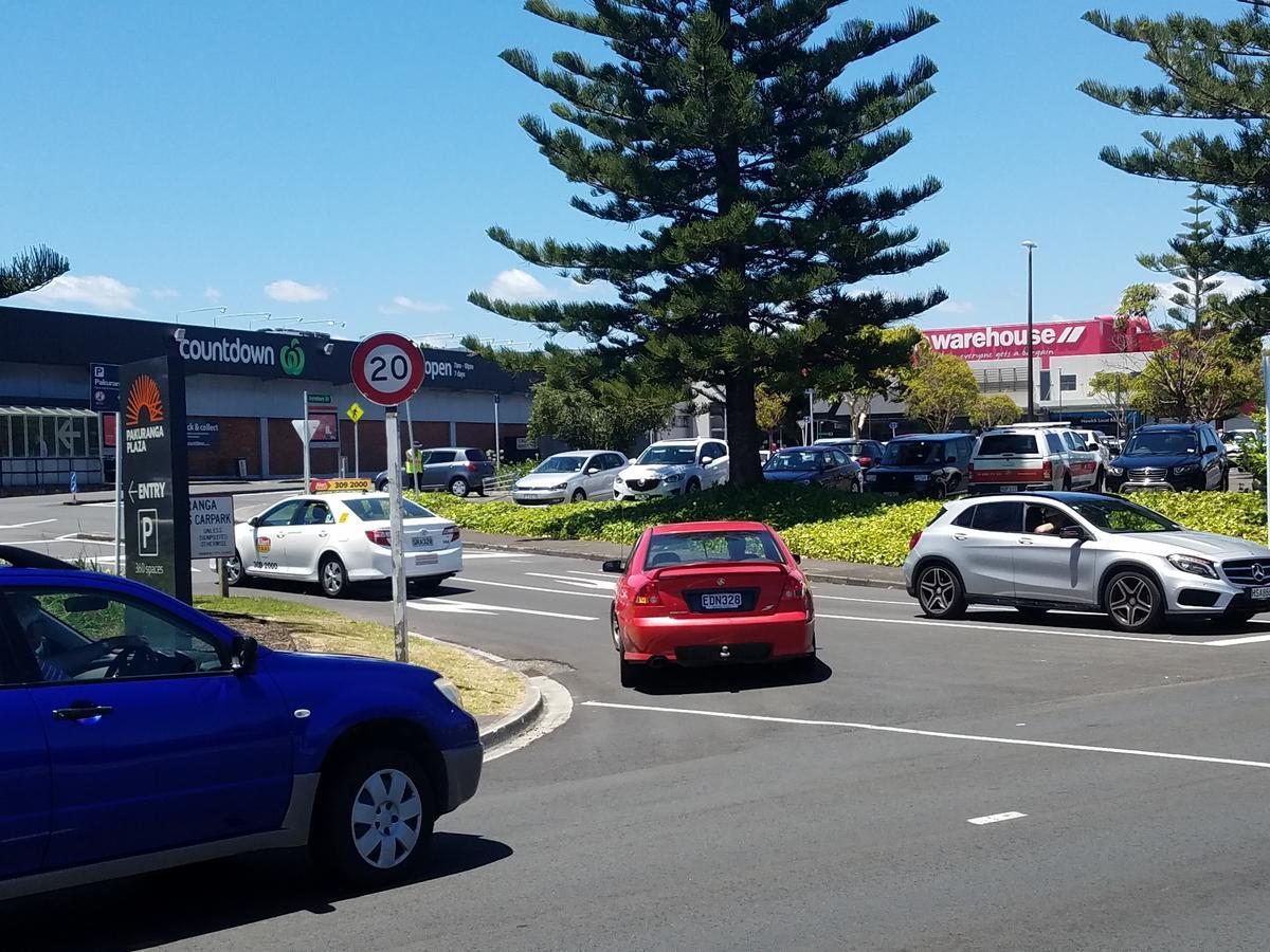 New Smart Home Nearby Plaza Auckland Buitenkant foto