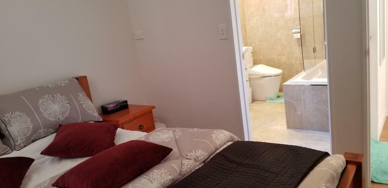 New Smart Home Nearby Plaza Auckland Buitenkant foto